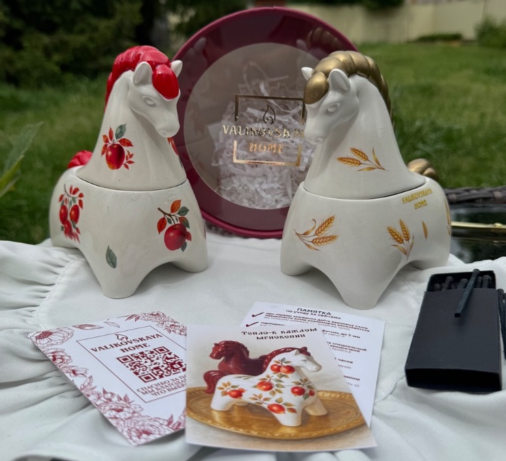 Свеча «Конь в яблоках»