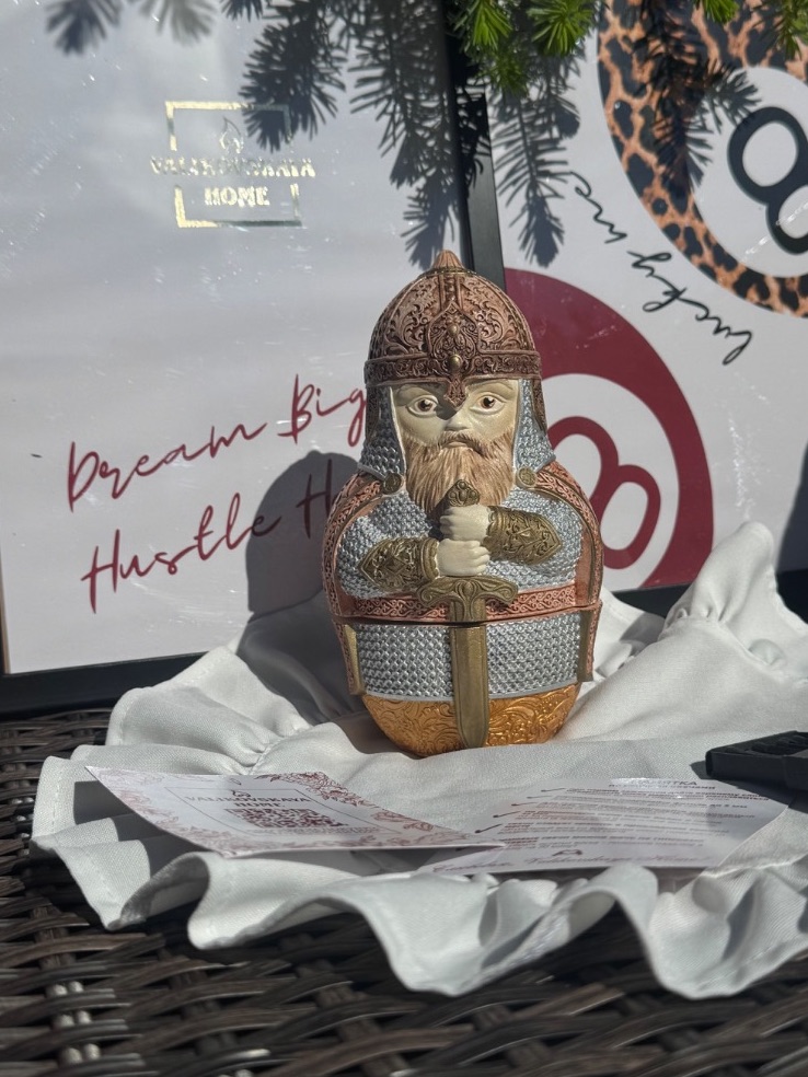 Свеча «Богатырь» 