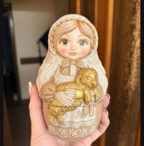 ПРЕДЗАКАЗ Шкатулка «Матрешка с барашком» Макси