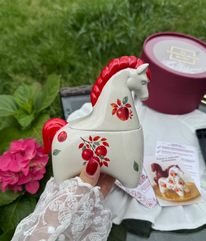 Свеча «Конь в яблоках»